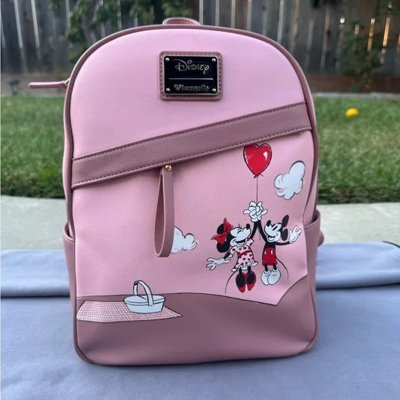 Mickey and Minni Heart Balloon Picnic Loungefly Backpack Disney Pink Loungefly Valentines Backpack Mickey Minnie  main image 2
